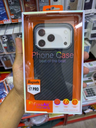 Чехол 1MORE для Apple iPhone 17 Pro Max черный