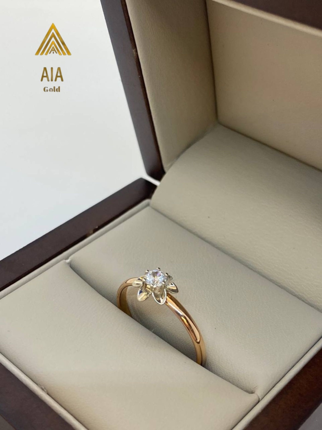 Кольцо AIA GOLD AIA размер 17 вес 0.59 г золото, фианит