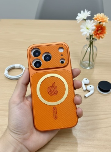 Чехол NOMADS CASE для Apple iPhone 15 Pro Max оранжевый
