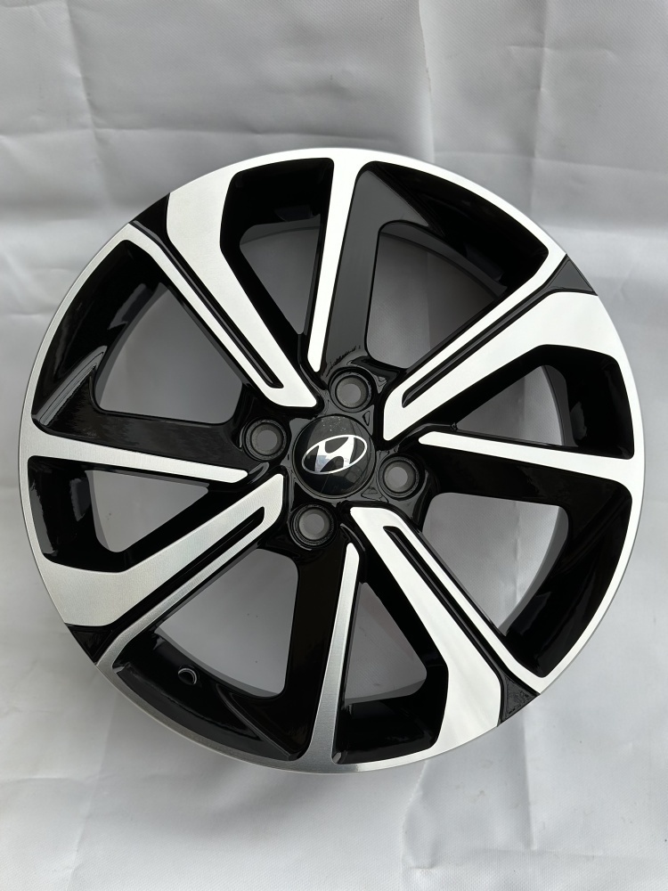 Rainbow Dance HYUINDAI ACCENT/KIA RIO 1014 6x16/4x100 D54.1 ET52 4 диска черный, серебристый