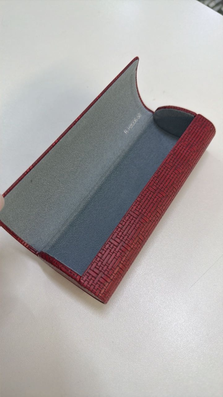 Жесткий футляр искусственная кожа, 5 x 15 см бордовый
