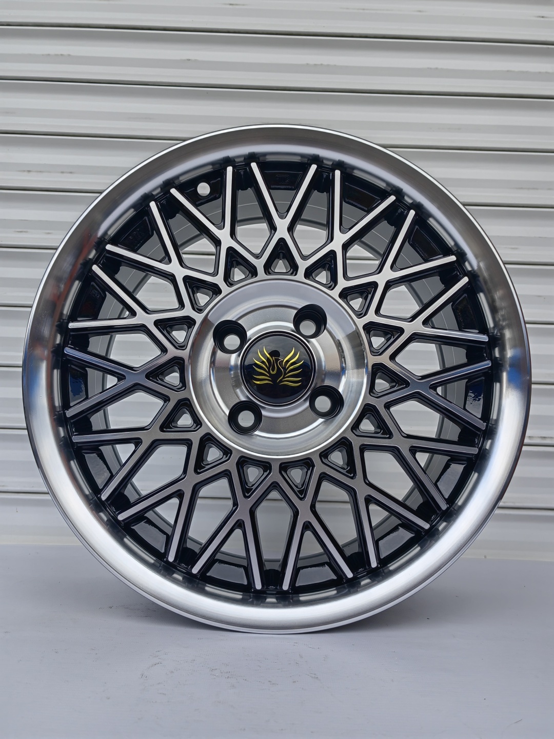 Rainbow Dance 3375RRR 6.5x15/4x100 D67.1 ET35 4 диска черный, серебристый