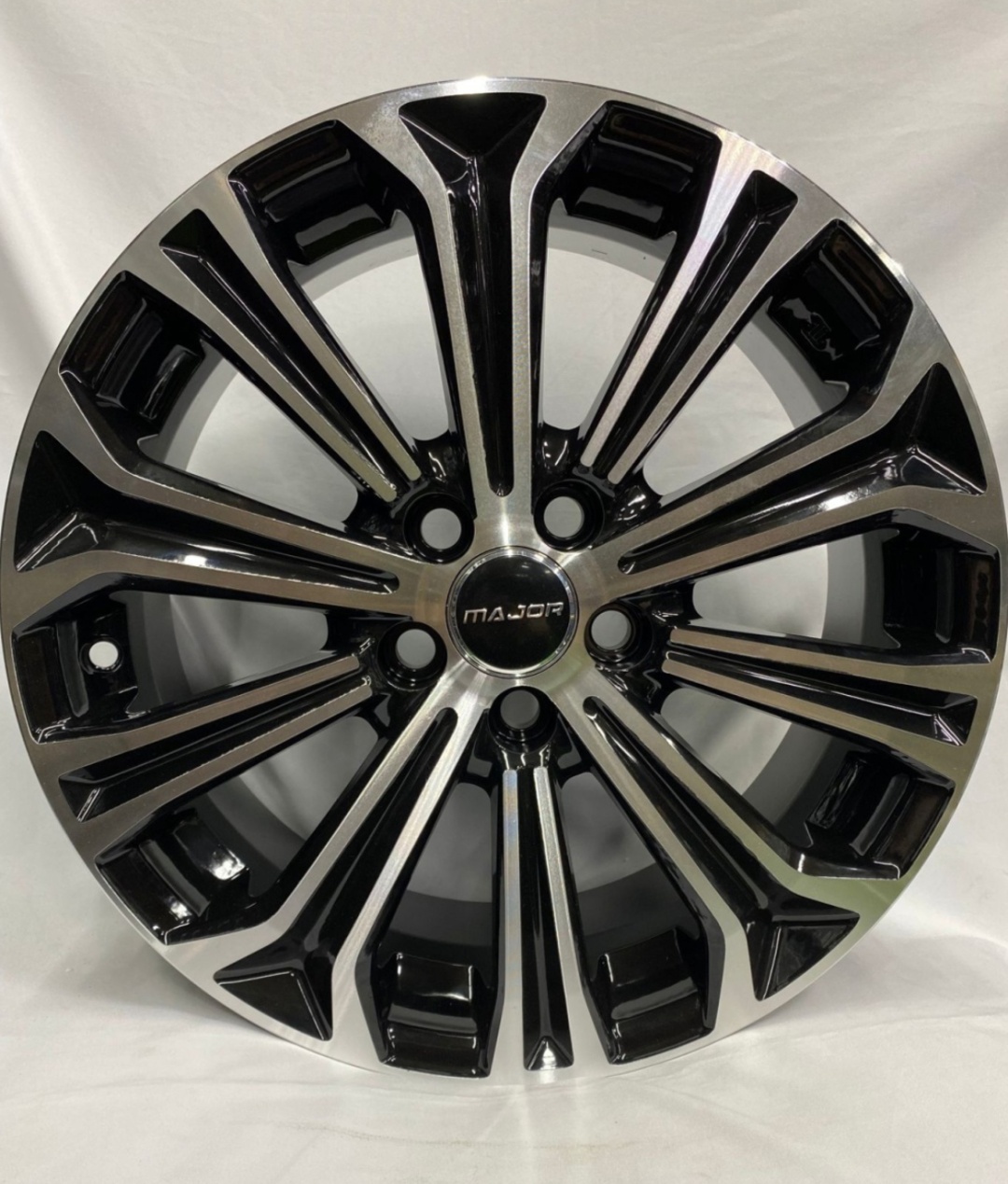 Top Grade TG120 6.5x16/5x100 D67.1 ET40 4 диска черный, серебристый