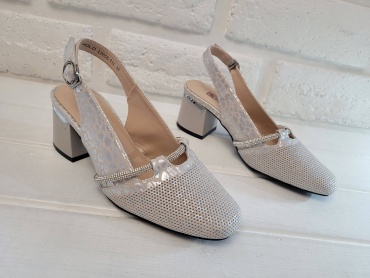 Туфли Fashion бежевый, серебристый
