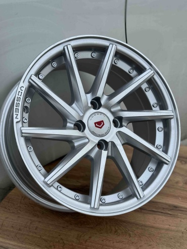Top Grade 11026 7x15/4x100 D67.1 ET35 4 диска серебристый