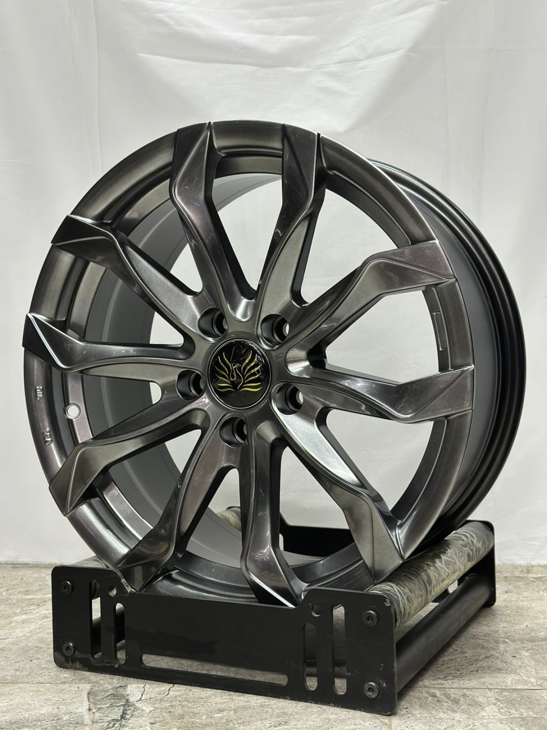RNO 5320 7.5x17/5x114.3 D67.1 ET35 4 диска графит