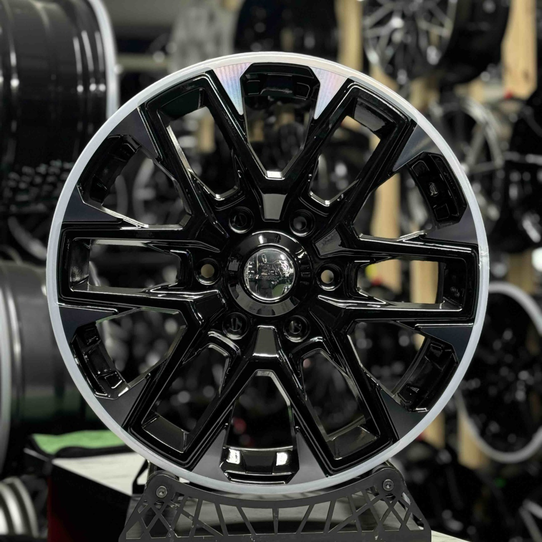 Wheels 7661 7.5x18/6x139.7 D95.1 ET55 4 диска черный