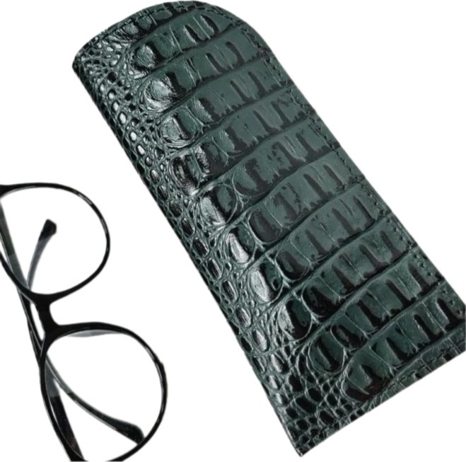 Мягкий футляр натуральная кожа, 18 x 8 см изумрудный