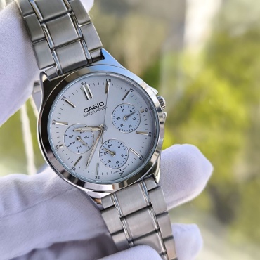 Кварцевые CASIO Watch Original-300D-2A нержавеющая сталь