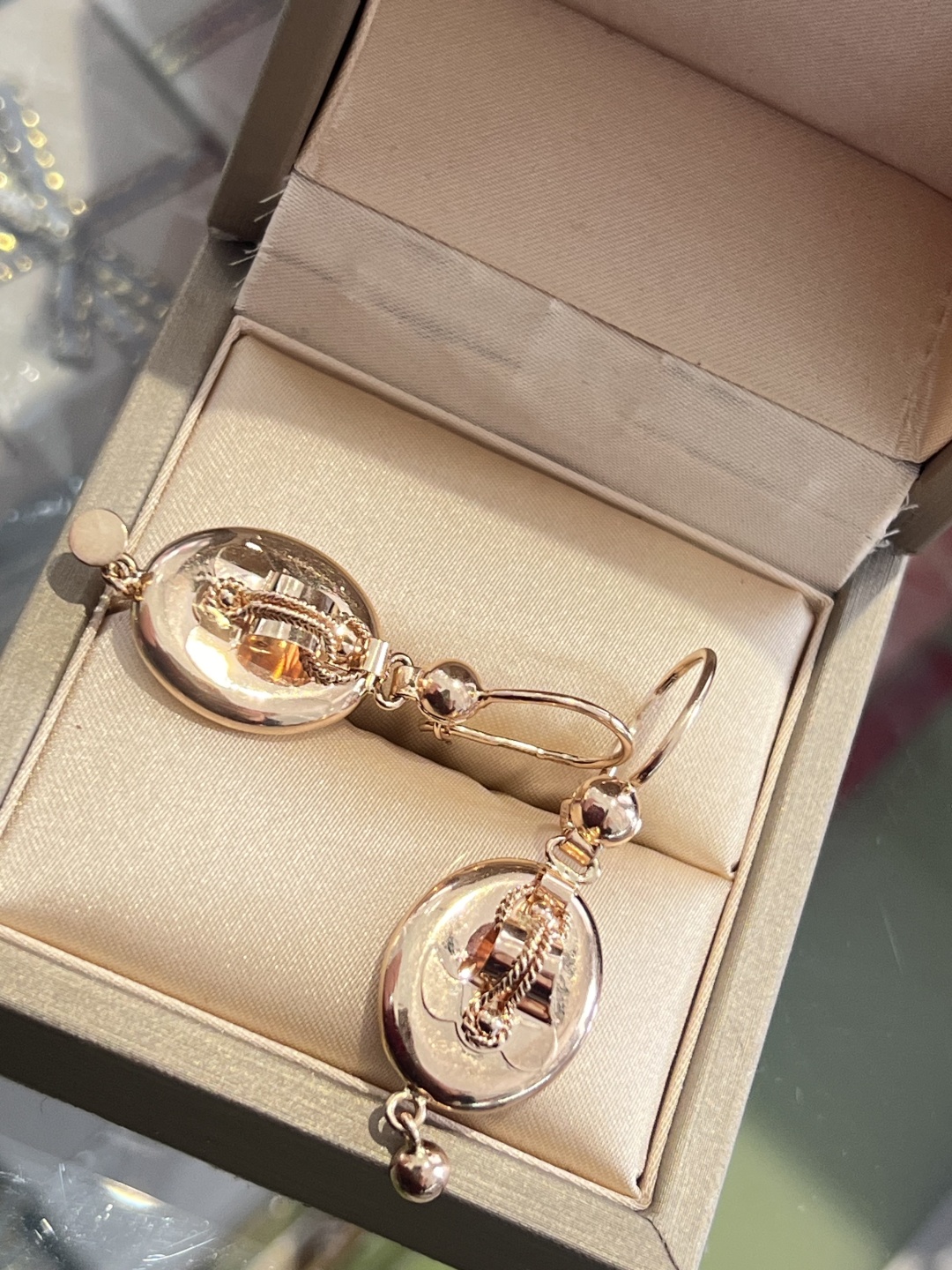 Серьги Золото России sabyr_gold099 вес 4.08 г золото, без вставок