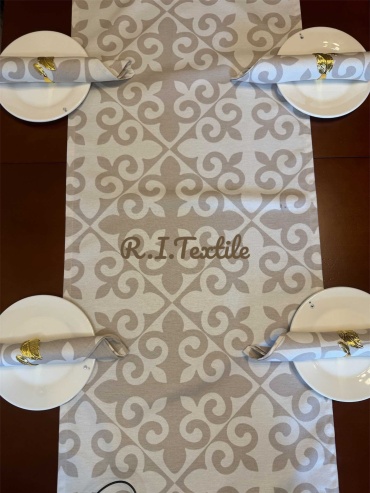 Дорожка с салфетками R.I.Textile 540x50 см, полиэстер, хлопок, дак, 21 шт