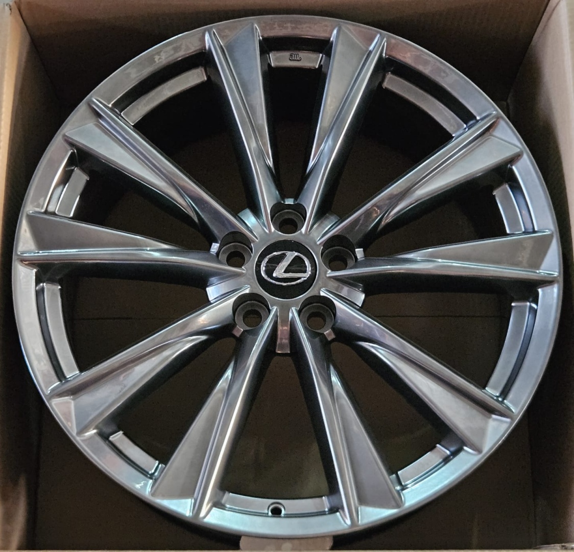 Fonyee SM H3202F 8x20/5x114.3 D60.1 ET30 4 диска графит