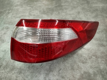 OEM стоп-сигнал 924024X000