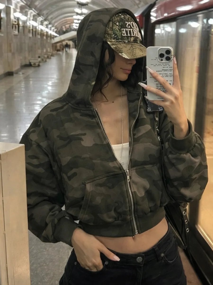 Толстовка зеленый