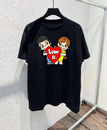 Футболка TMH_TREND.KZ Любовь это Love is черный