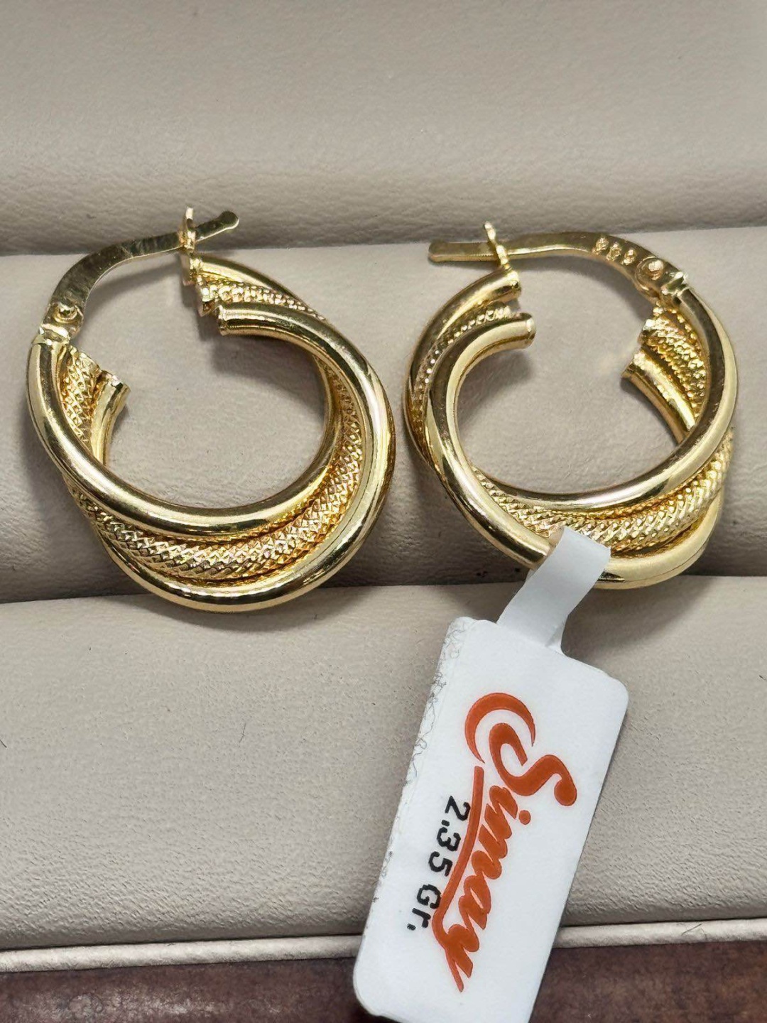 Золото KEREMET JEWELLERY вес 2.35 г золото, без вставок