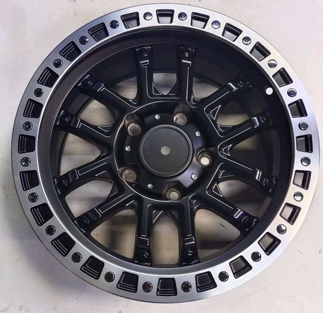 Toyota Toyota 12166 8.5x18/5x150 D110.1 ET12 4 диска черный, серебристый