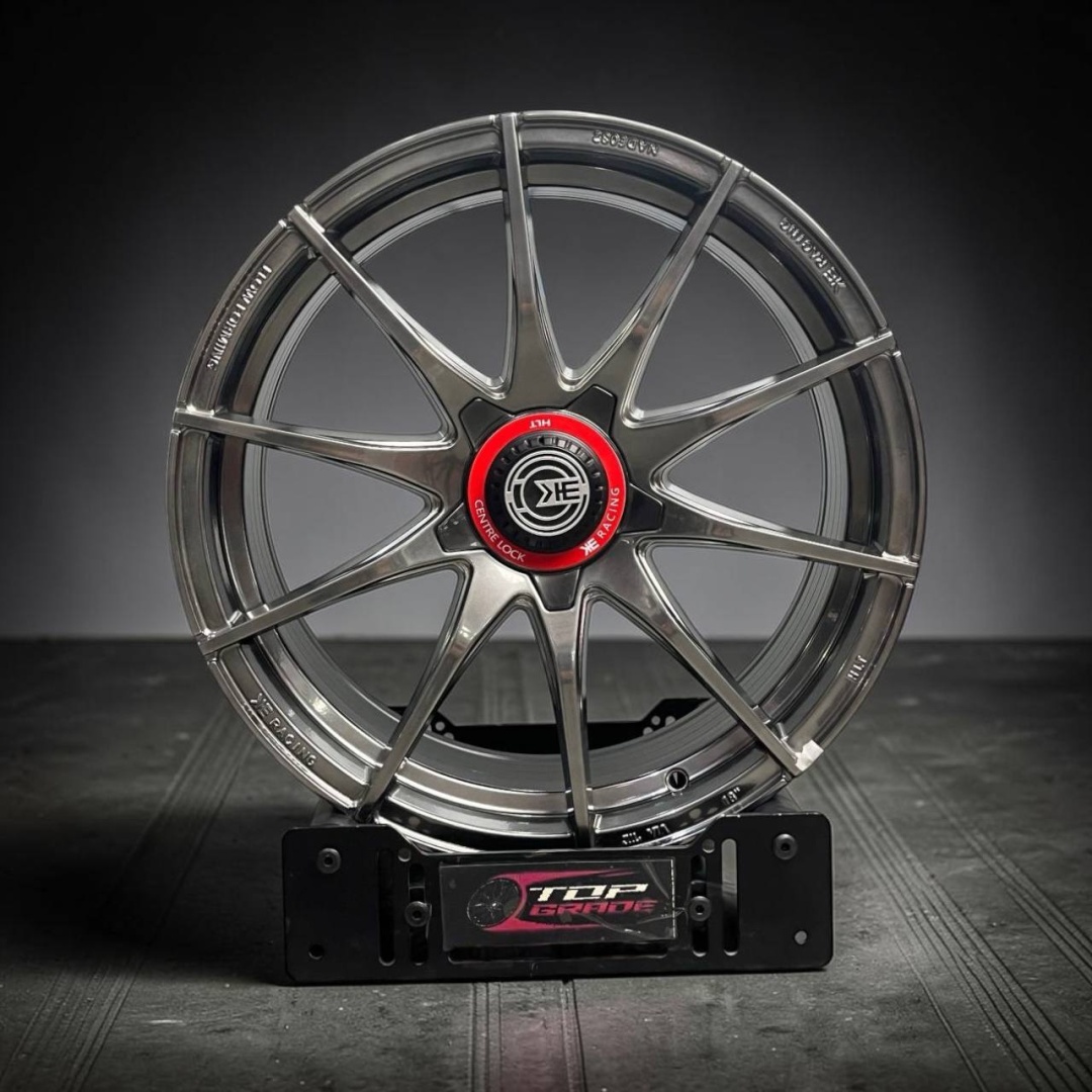 Top Grade AXM 1082 8x18/5x114.3 D67.1 ET38 4 диска графит