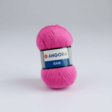 Моток YarnArt Angora Ram мохер Ангора рам 174 ярко розовый 500 м 100 г