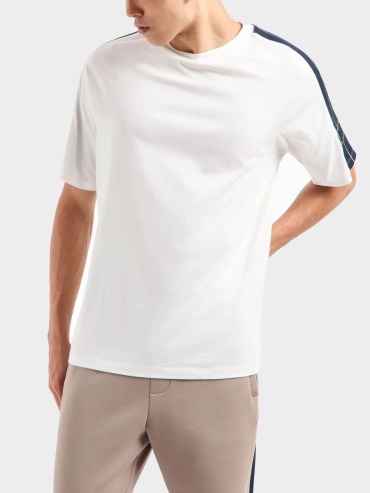 Футболка Armani Exchange белый