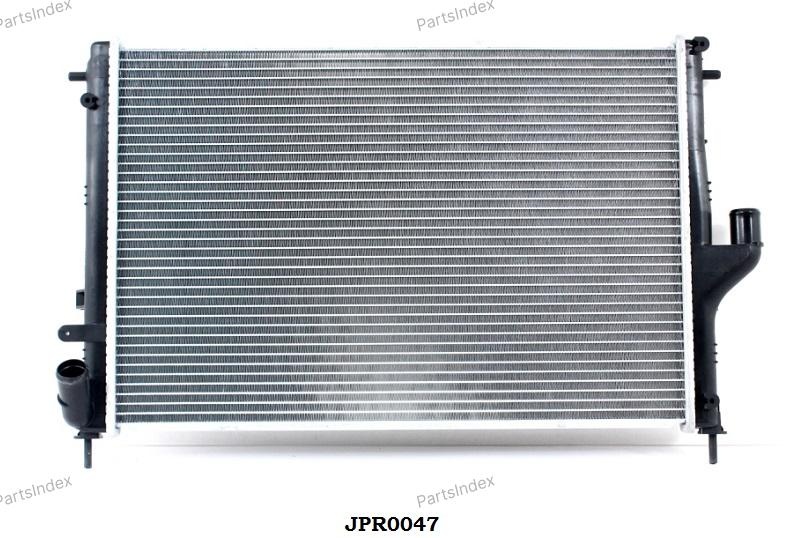 JD радиатор основной JPR0047