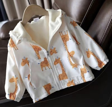 Ветровка Baby белый