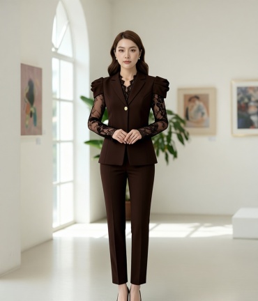 Костюм вечерний Lady Moda коричневый