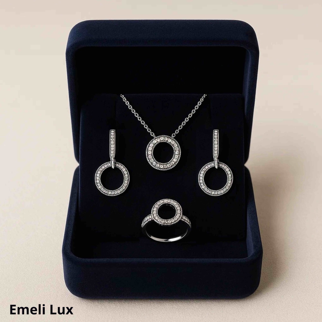 Emeli lux 10156 вес 10 г сплав покрытый серебром 925, фианит