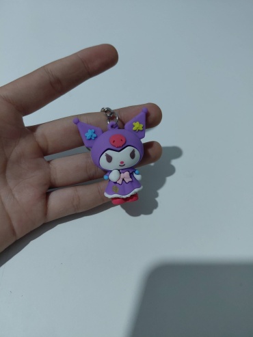 Брелок Sanrio Kuromi 10x5x5.5 см ПВХ 1 шт