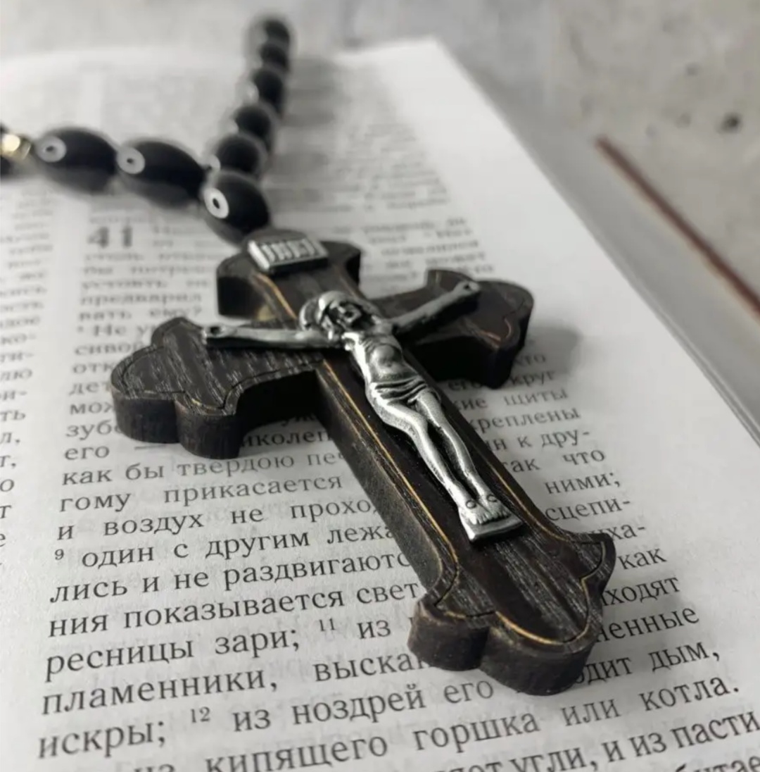 Четки ручные бижутерный сплав, пластик, дерево