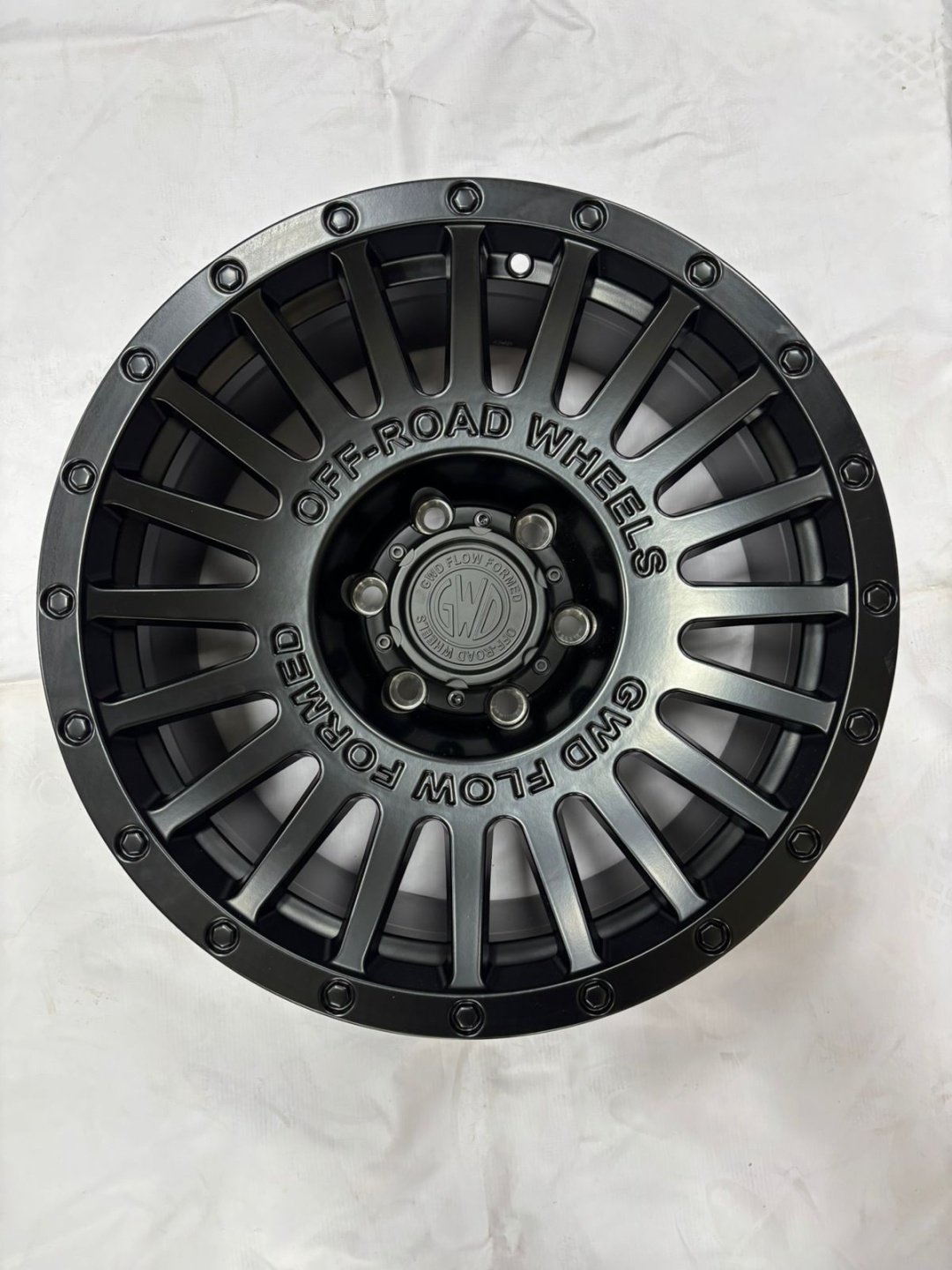 X26 8.5x18/6x139.7 D110.1 ET0 4 диска черный матовый
