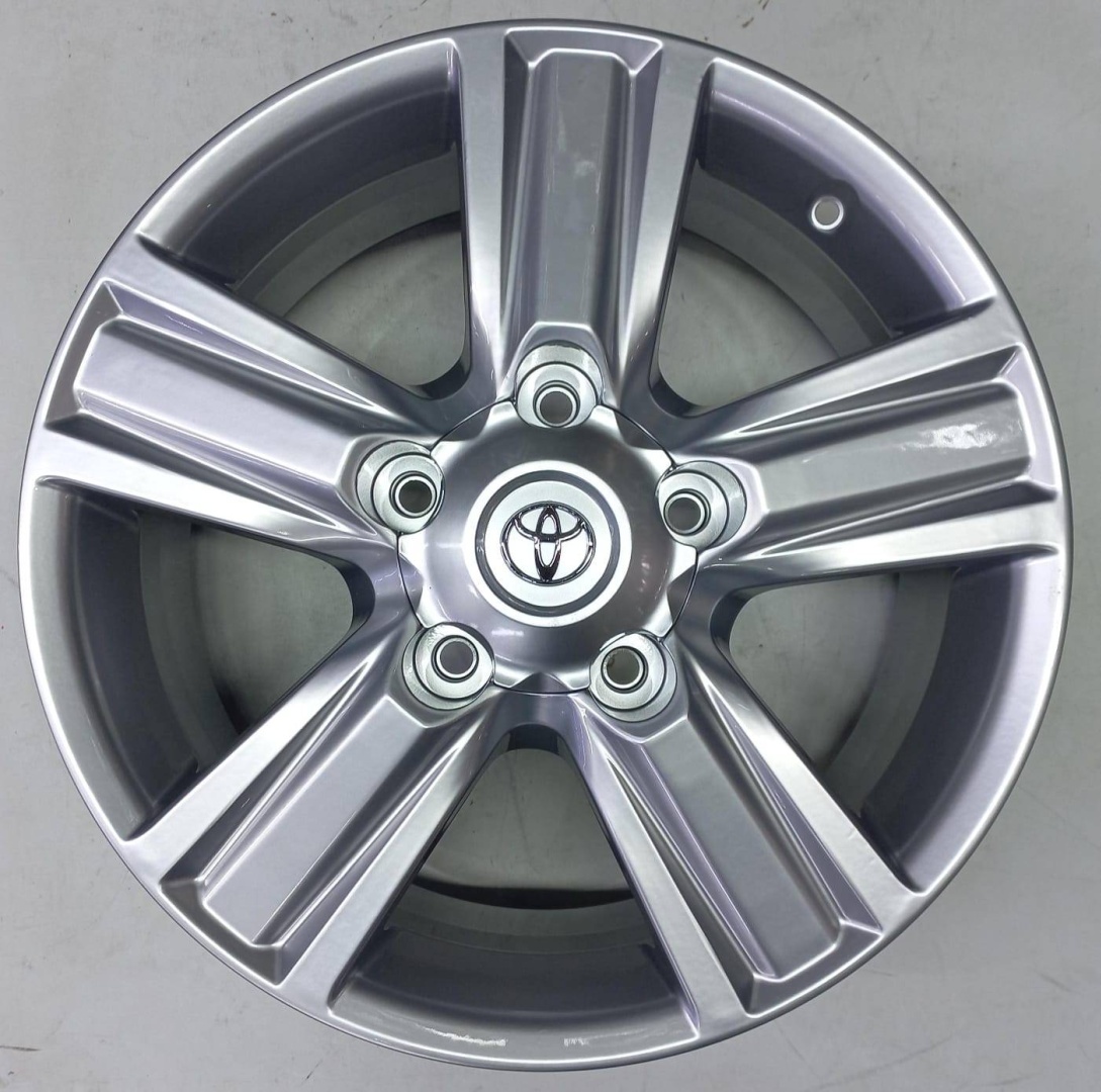 Toyota Toyota 206 8x18/5x150 D110.1 ET40 4 диска серебристый