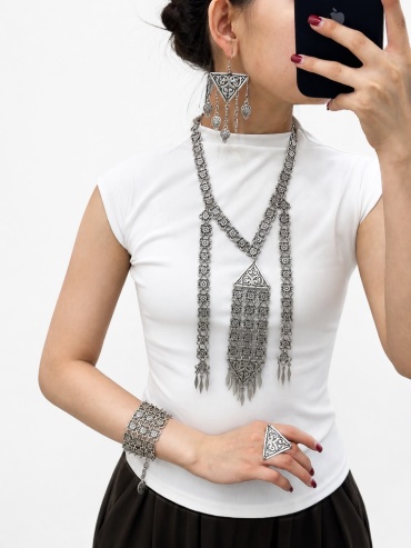 TOMIRIS COLLECTION медицинская сталь, без вставок