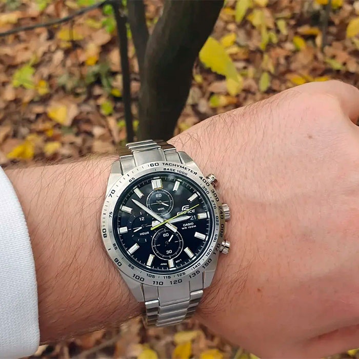 Кварцевые CASIO EFR-574D-1AVUDF нержавеющая сталь