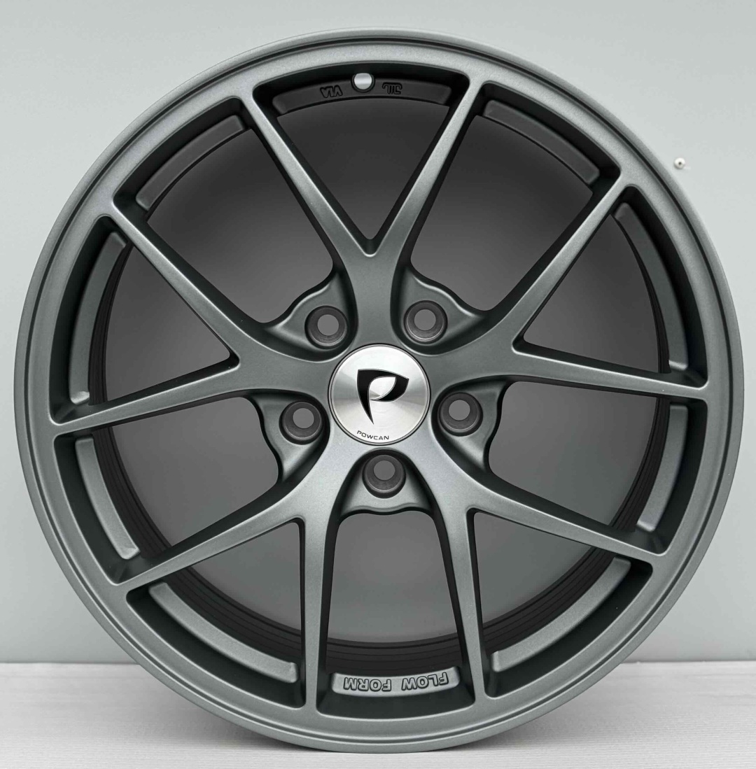 RNO 0134 7.5x17/5x114.3 D67.1 ET35 4 диска серый