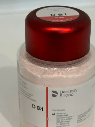 Dentsply Sirona керамическая масса Дуцерам Кисс Dentsply Sirona дентин D B1, 75гр