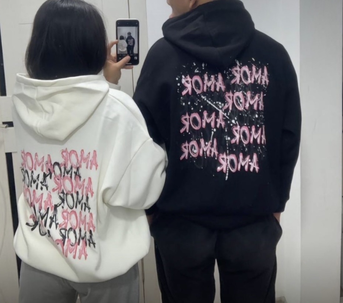 Худи Urban Outfit черный, розовый