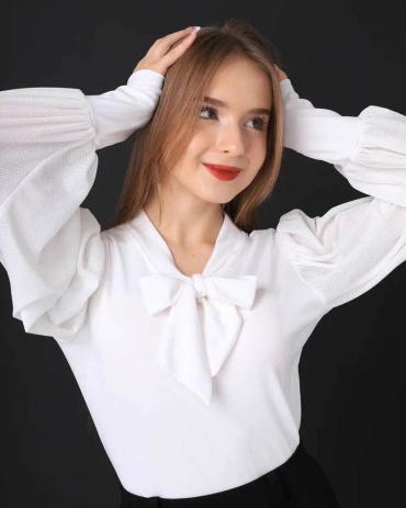Школьная блузка белый