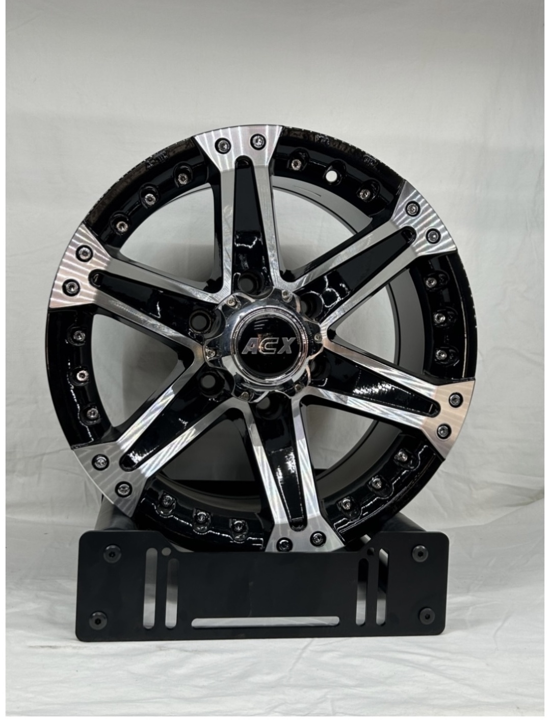 SSM Ssm45621 8x16/6x139.7 D110 ET20 4 диска черный, серебристый