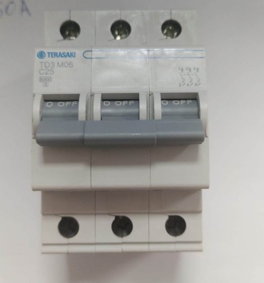 Автоматический выключатель 3P 25 A, 6 кА, 400 В