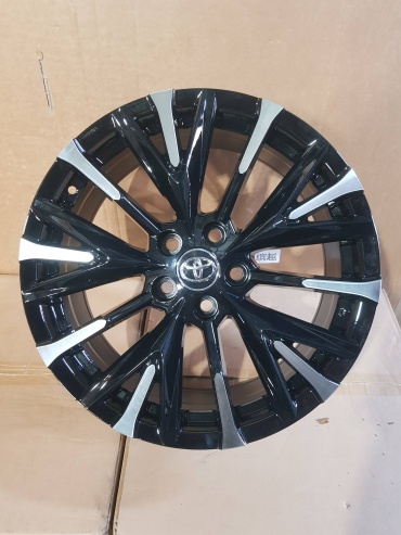 REW Toyota FBX 159-8 8x18/5x114.3 D60.1 ET35 4 диска черный