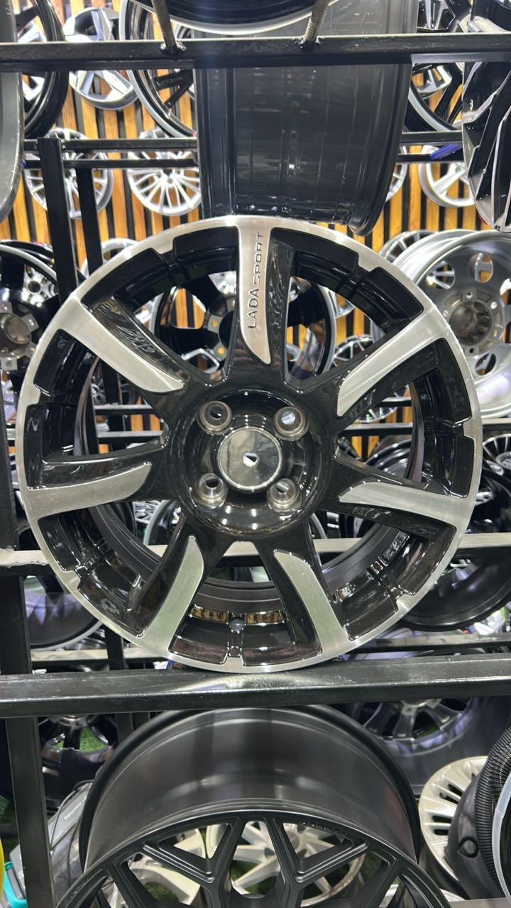 LKN Lkn1934 6x15/4x98 D58.6 ET35 4 диска черный, серебристый