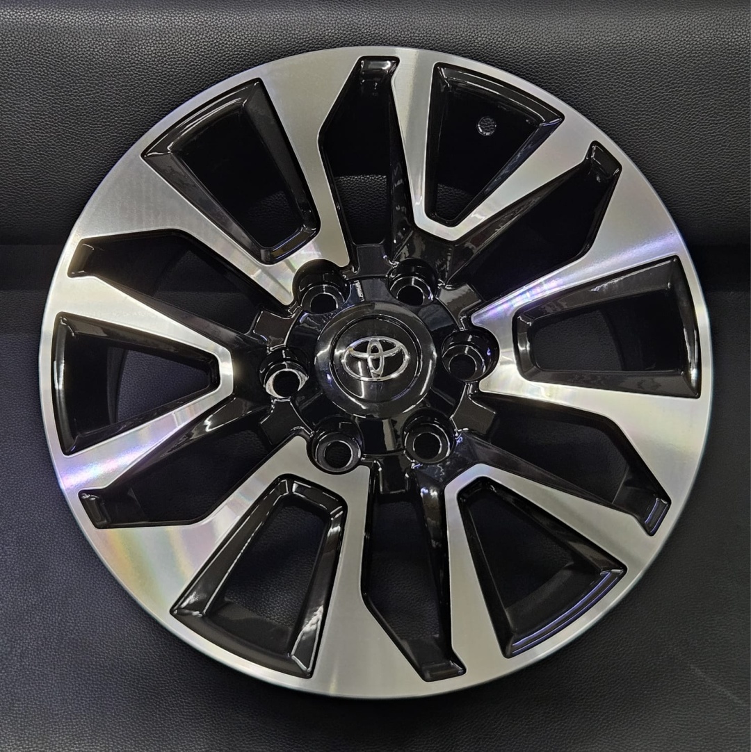 Fonyee SM 61743R 7.5x18/6x139.7 D106.1 ET25 4 диска черный