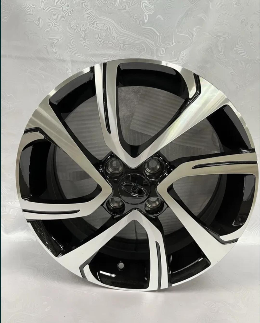 Rainbow Dance LADA VESTA 7x17/4x100 D60.1 ET40 4 диска черный, серебристый