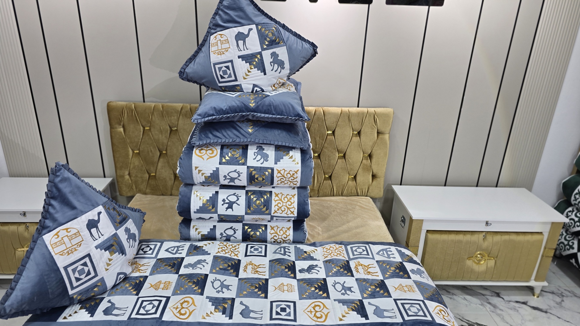 Dunie комплект корпе с подушками 225x80 см, хлопок, бронзовый