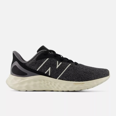 Кроссовки New Balance черный