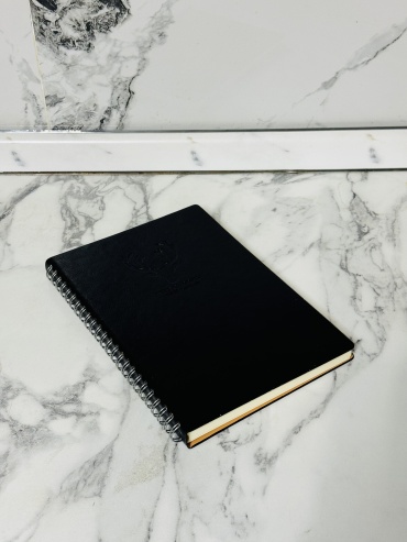 Блокнот Yalong BLACK, A5, 140 л, черный