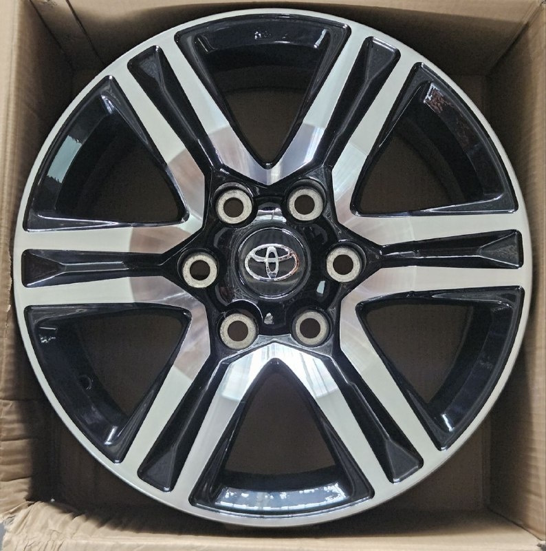 Fonyee SM H718F 7.5x17/6x139.7 D106.1 ET25 4 диска черный