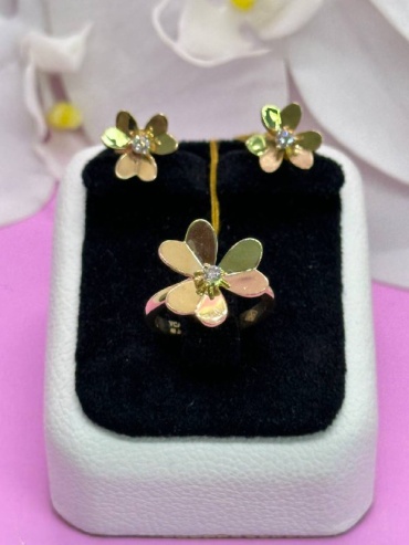 SAR JEWELRY Bokah_Z_08_0031_6803_18 вес 7.6 г золото, бриллиант