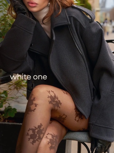 Демисезонная куртка White One серый